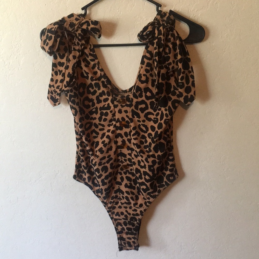 Bow tie leopard bodysuit